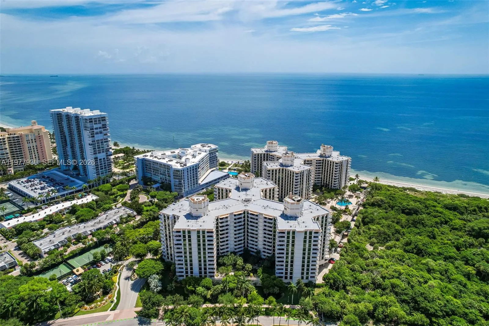 2 bedroom 2 bath for sale at 1121 Crandon Blvd # E1203, Key Biscayne FL 33149