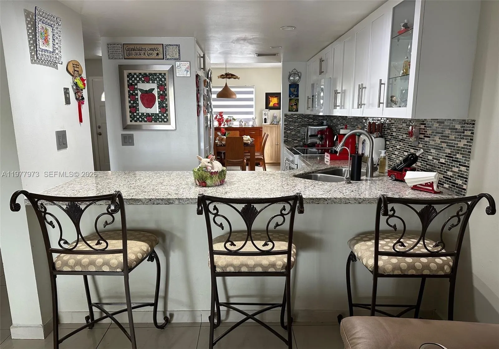 2385 W 69th St # A, Hialeah FL 33016