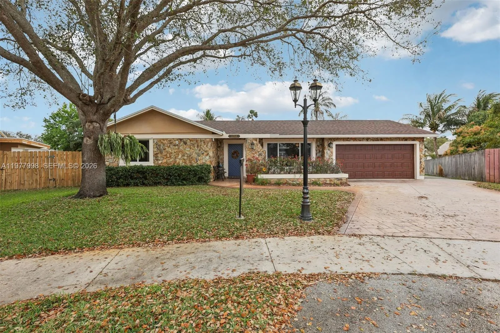 11744 SW 53rd Ct, Cooper City FL 33330