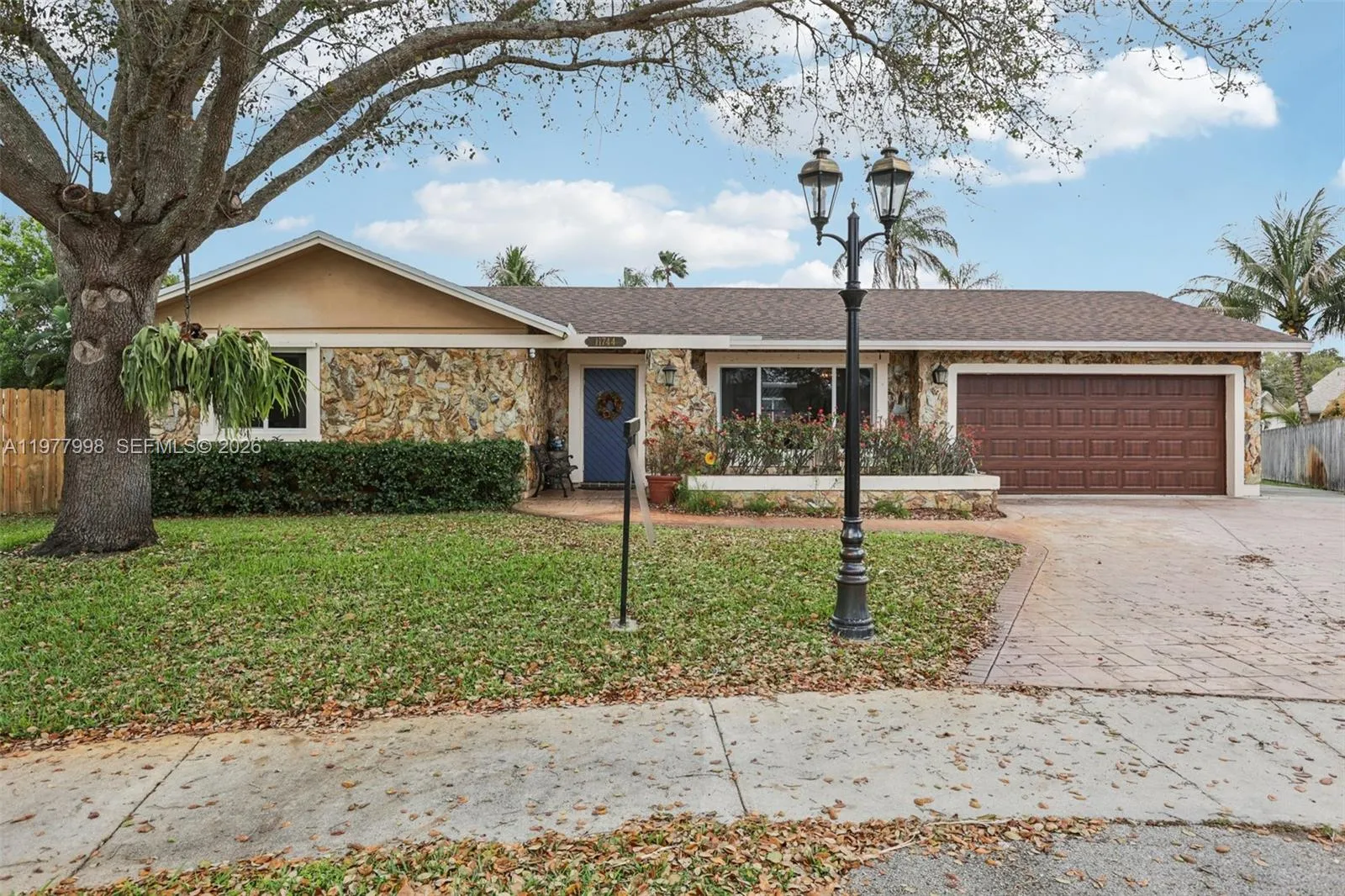 11744 SW 53rd Ct, Cooper City FL 33330