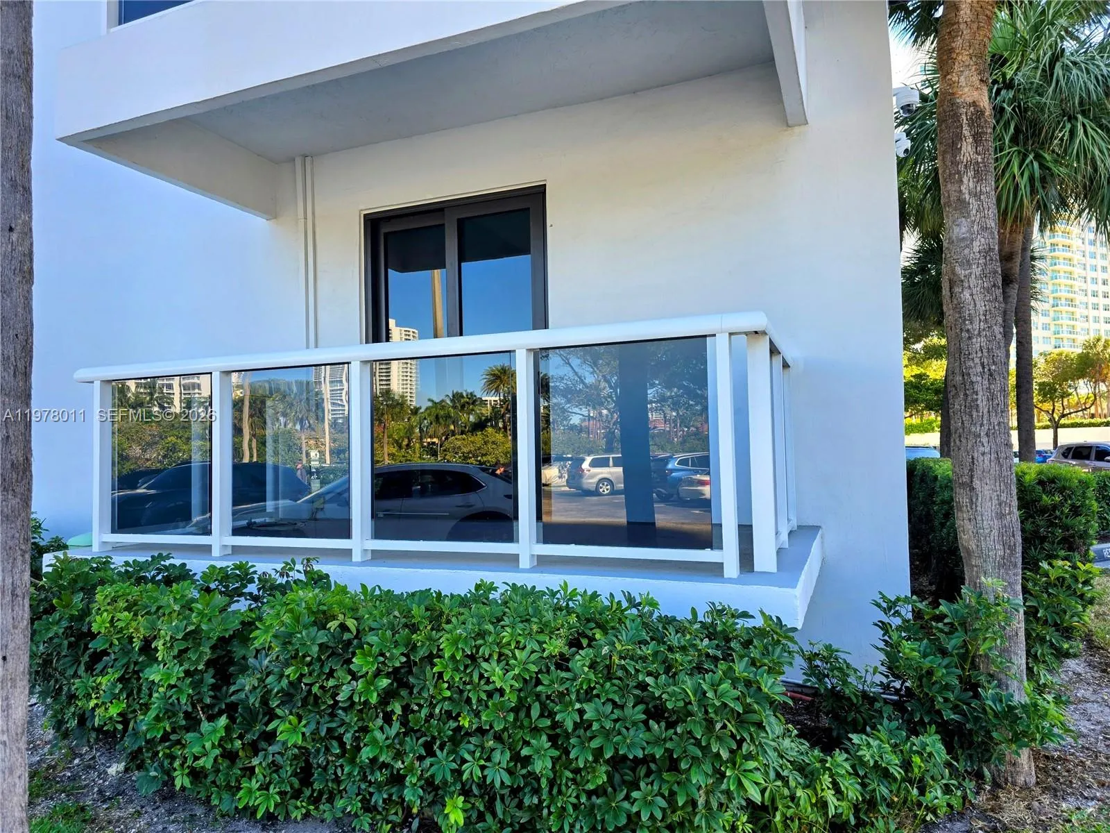 20505 E Country Club Dr # 138, Aventura FL 33180