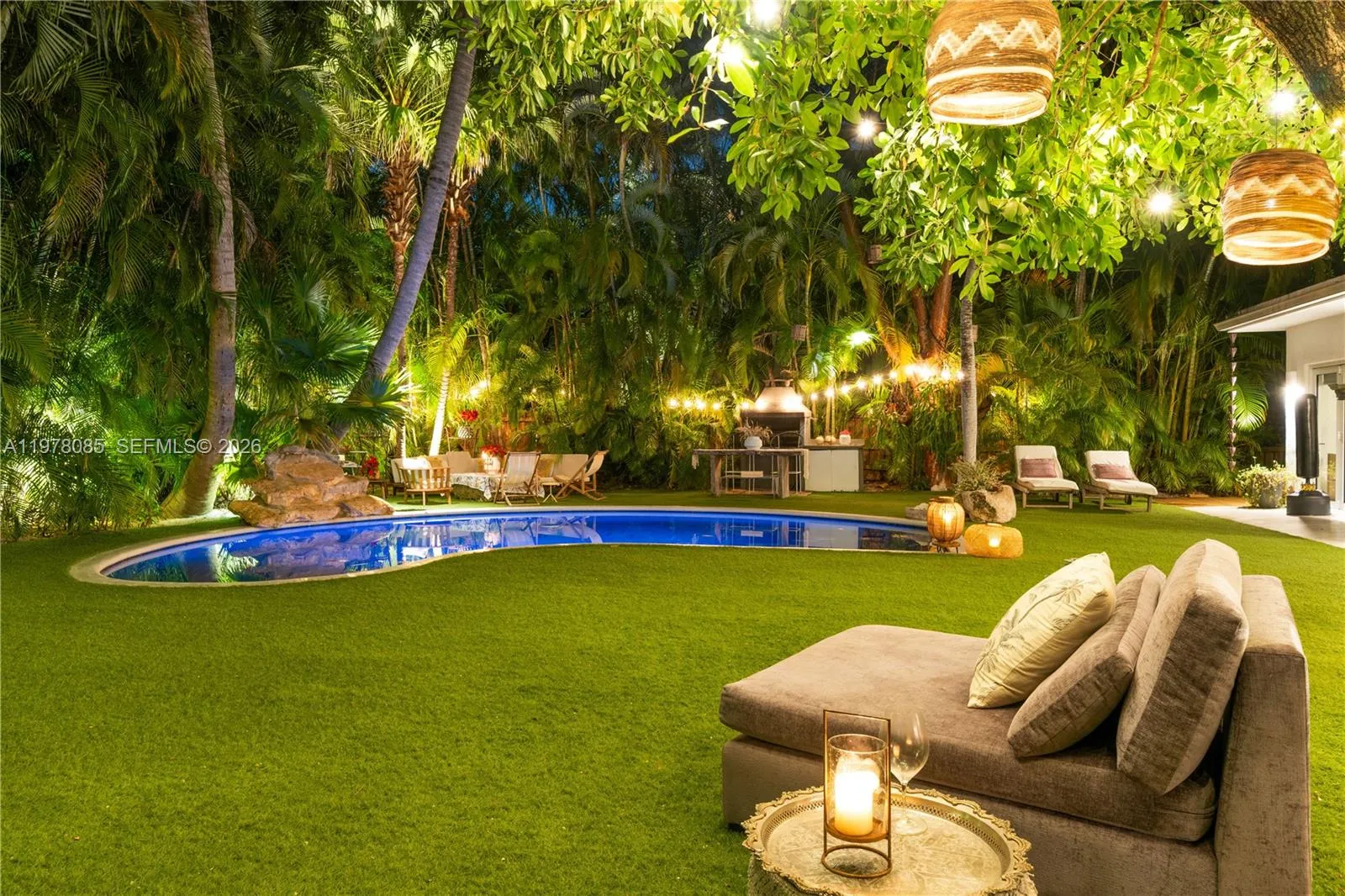 5 bedroom 5 bath for sale at 330 Gulf Rd, Key Biscayne FL 33149