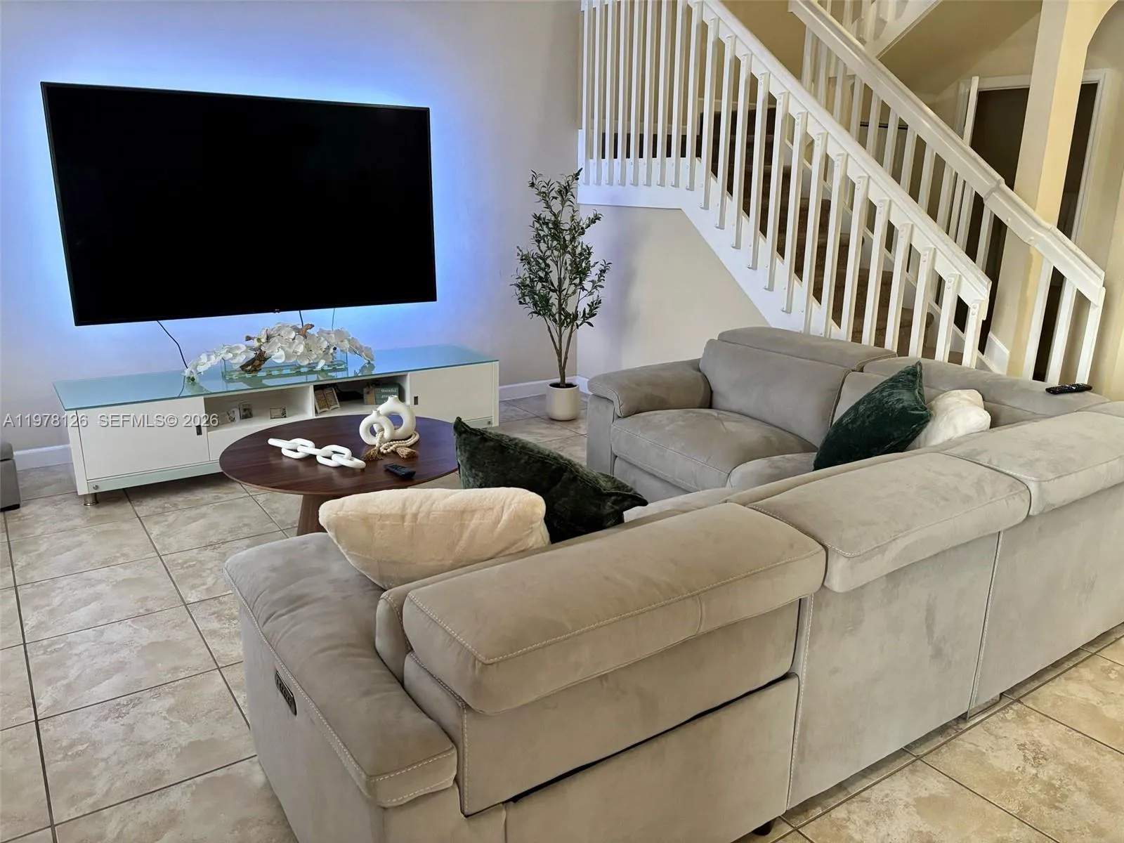 3544 W 88th Ter, Hialeah FL 33018