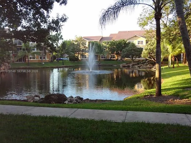 8781 Wiles Rd # 103, Coral Springs FL 33067