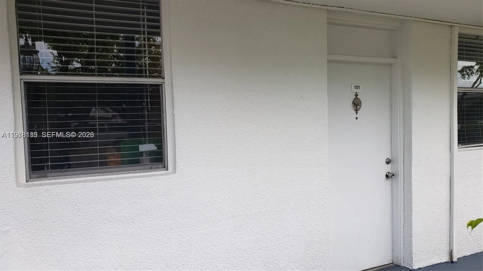 1801 S Treasure Dr # 101, North Bay Village FL 33141