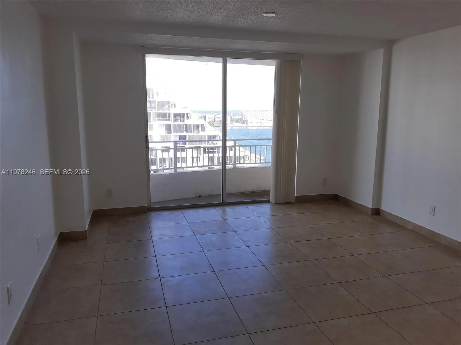 770 Claughton Island Dr # 2007, Miami FL 33131