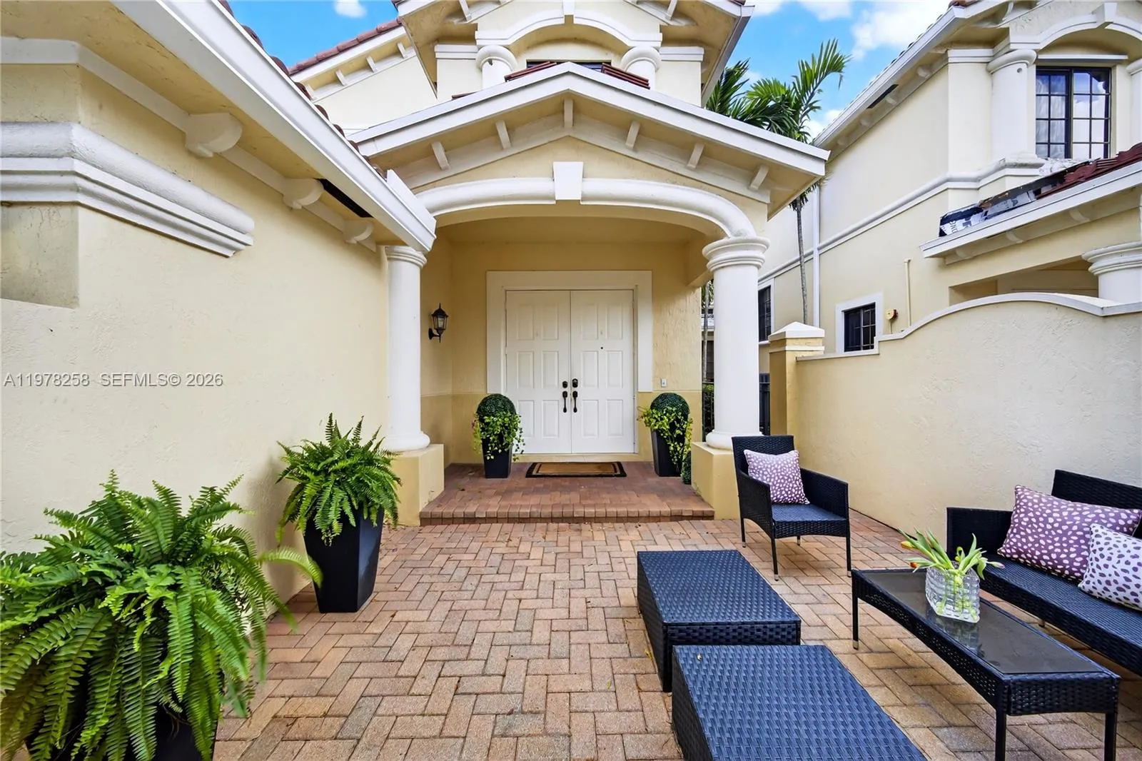 1506 Passion Vine Cir # 3, Weston FL 33326