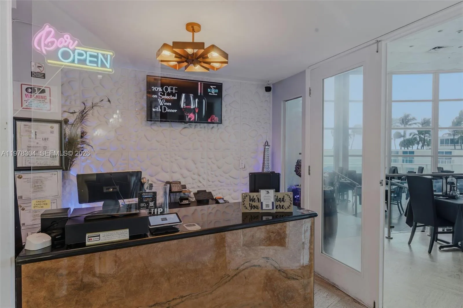 5445 Collins Ave, Miami Beach FL 33140