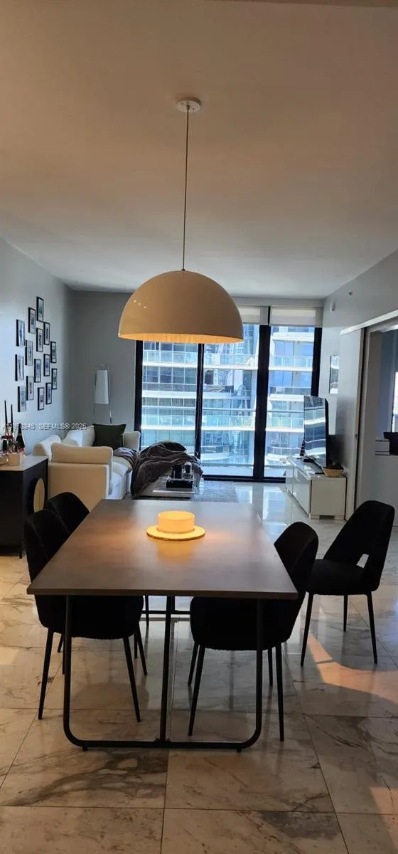 1010 Brickell Ave # 4208, Miami FL 33131
