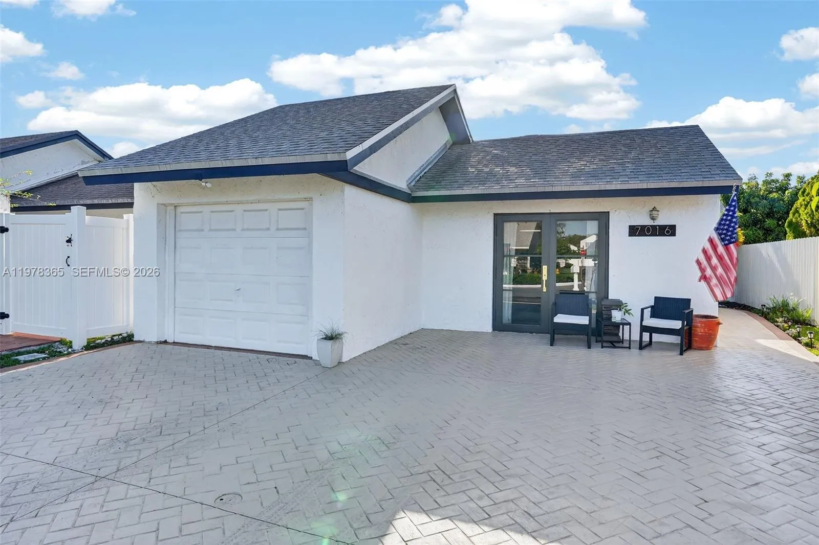 7016 SW 103rd Pl, Miami FL 33173