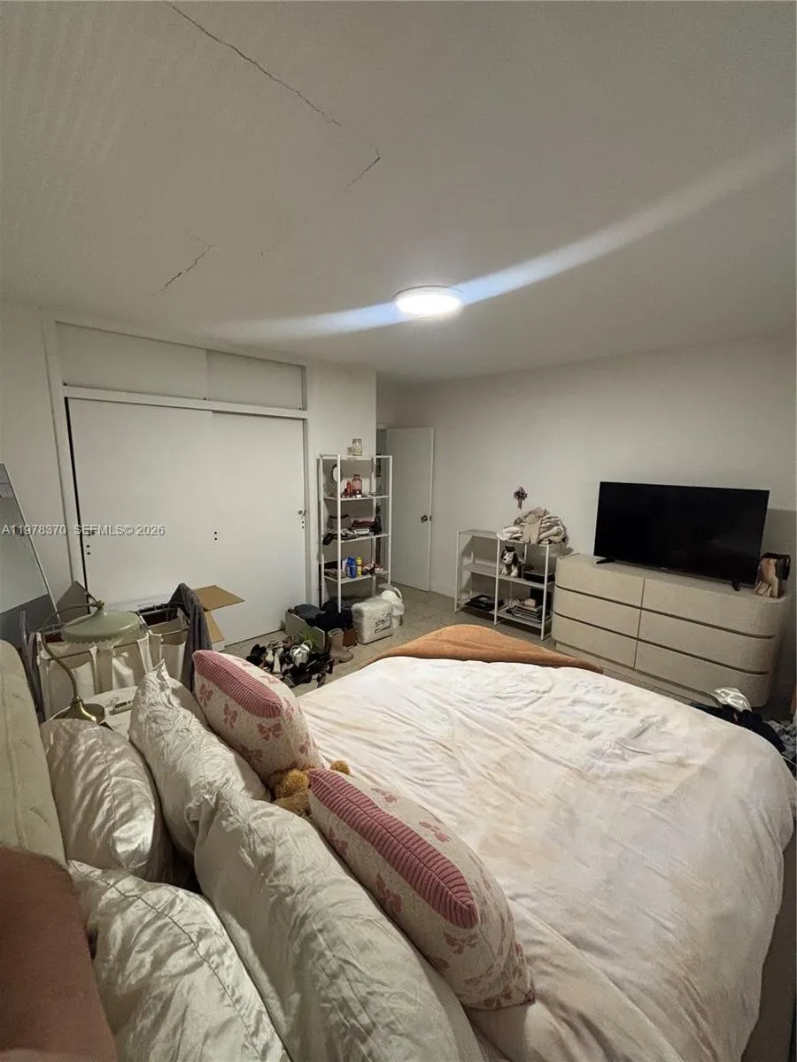 75 Washington Ave # 12A, Miami Beach FL 33139
