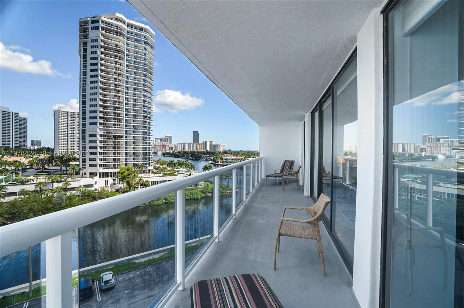 20515 E Country Club Dr # 849, Aventura FL 33180