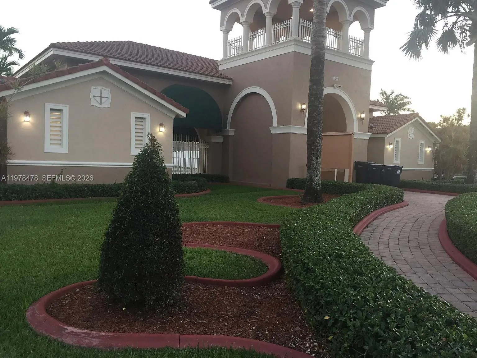 13849 SW 275th Ter, Homestead FL 33032