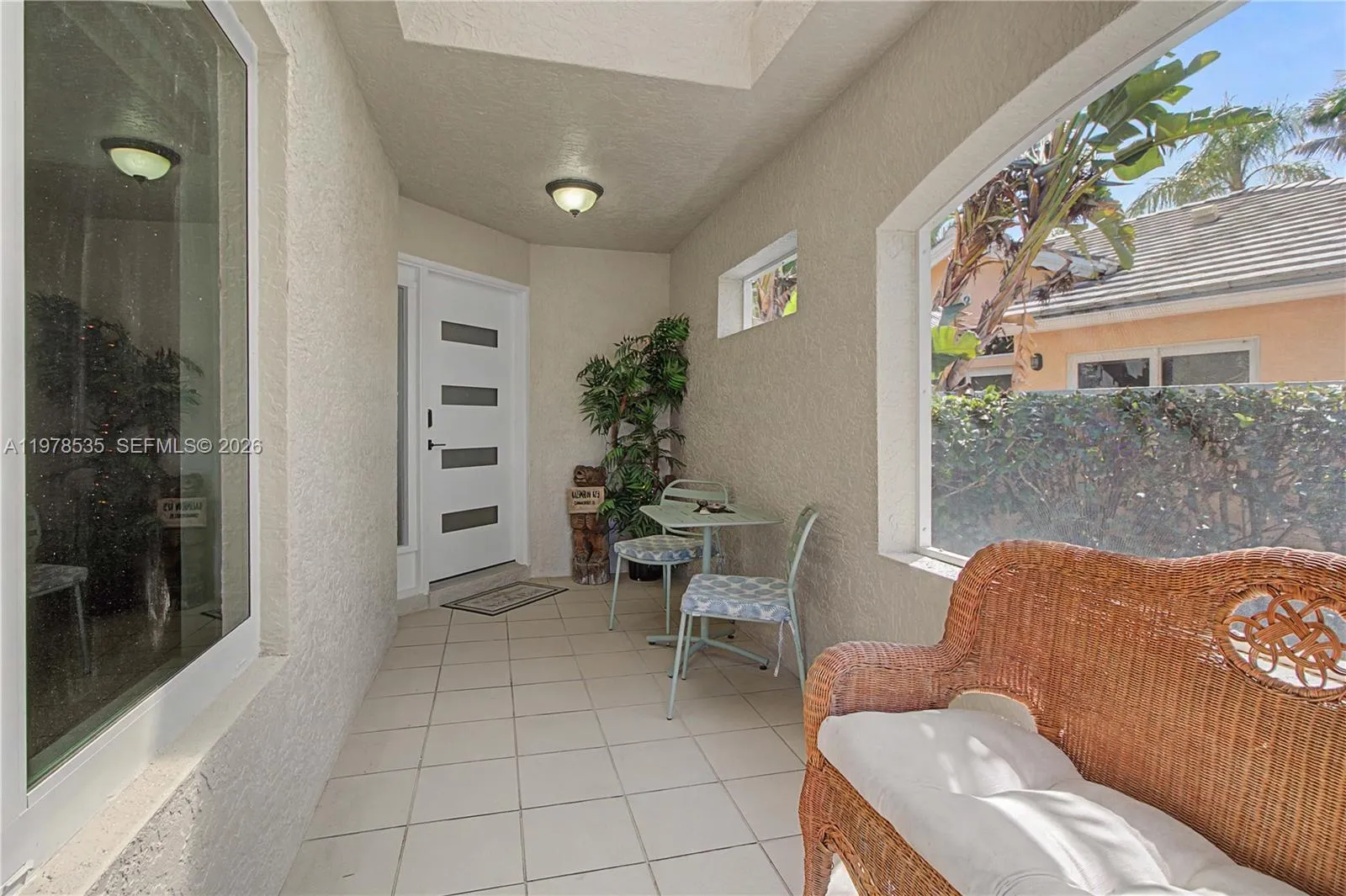 140 Eveningstar Cay, Naples FL 34114