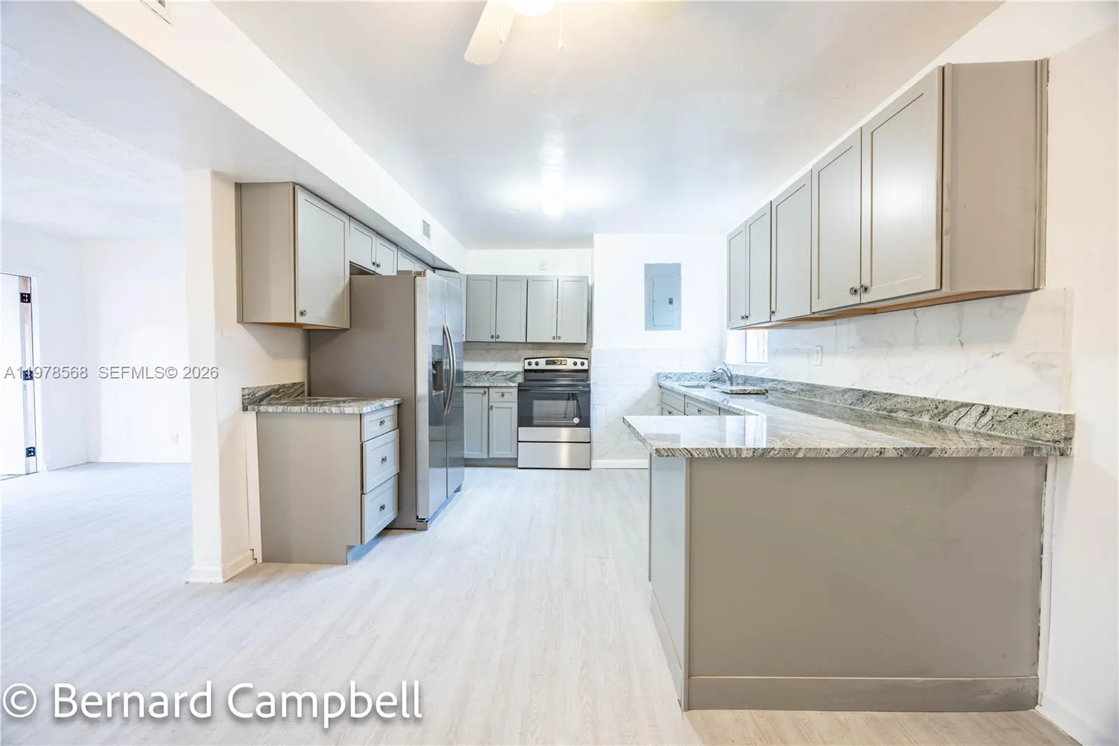 918 NW 13th Ct, Fort Lauderdale FL 33311