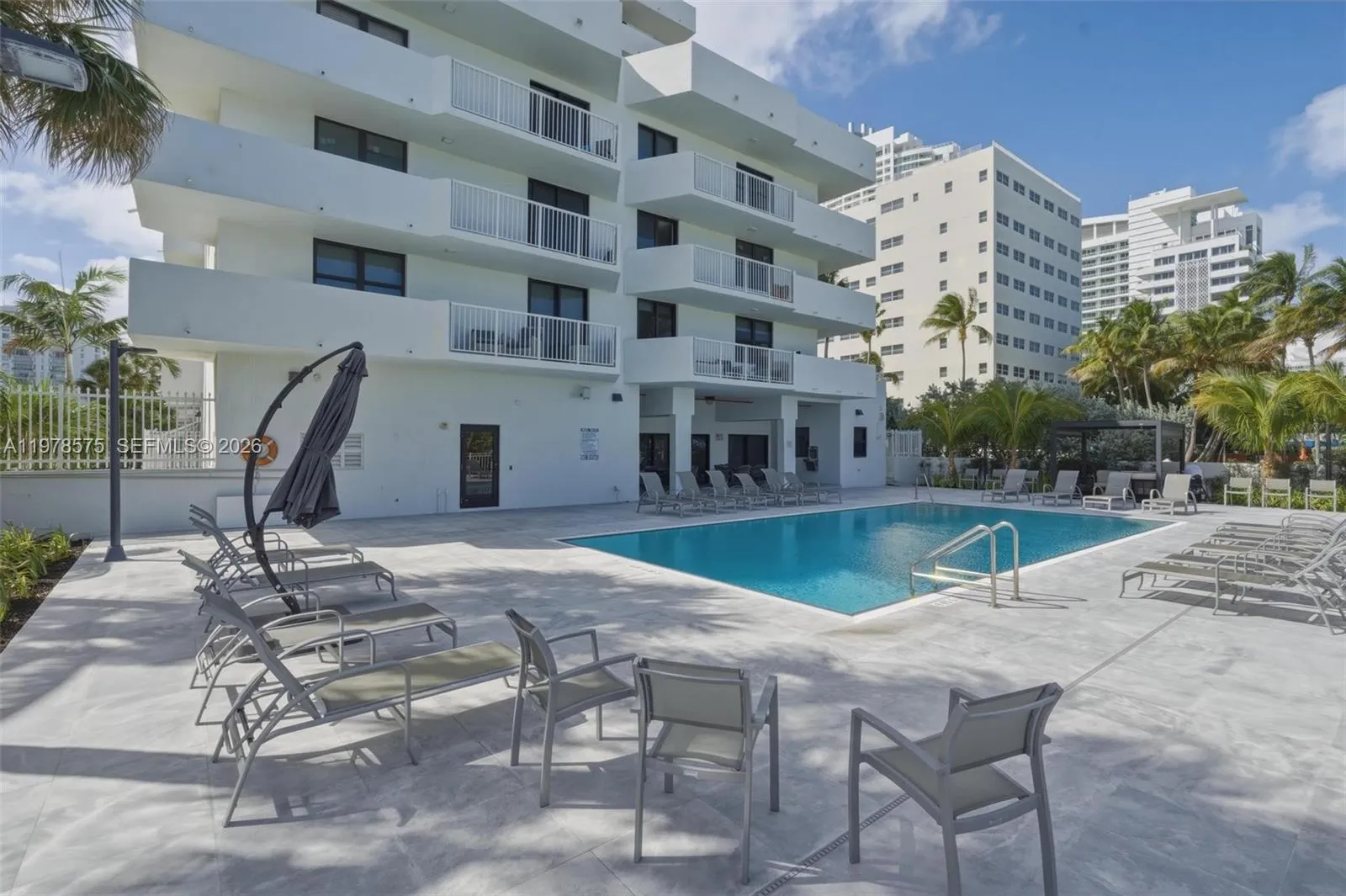 4301 Collins Ave # 201, Miami Beach FL 33140