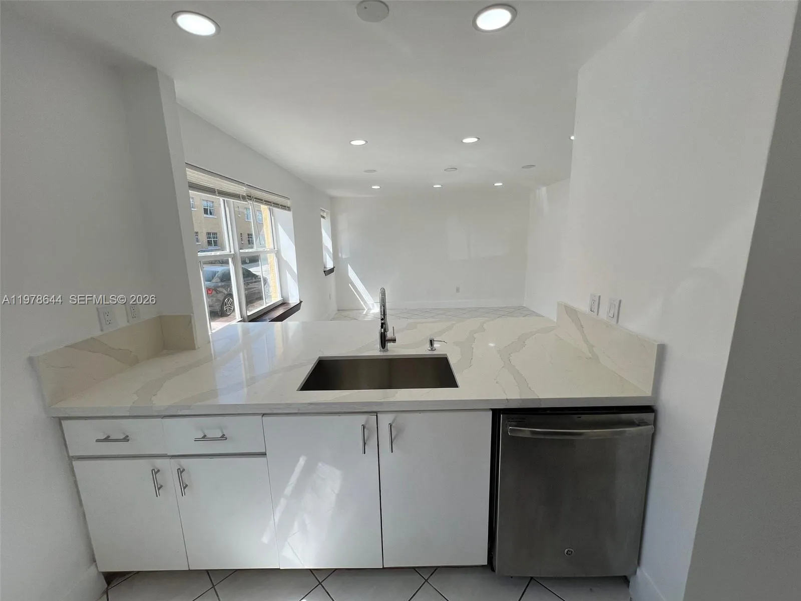 1308 Drexel Ave # 103, Miami Beach FL 33139