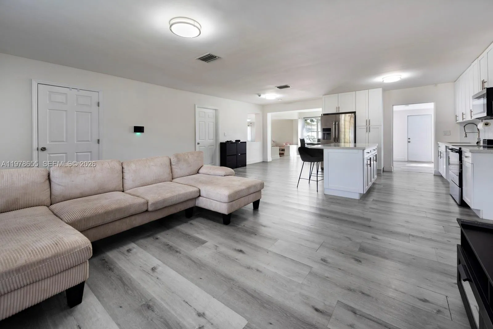 350 SW 30th Ter, Fort Lauderdale FL 33312