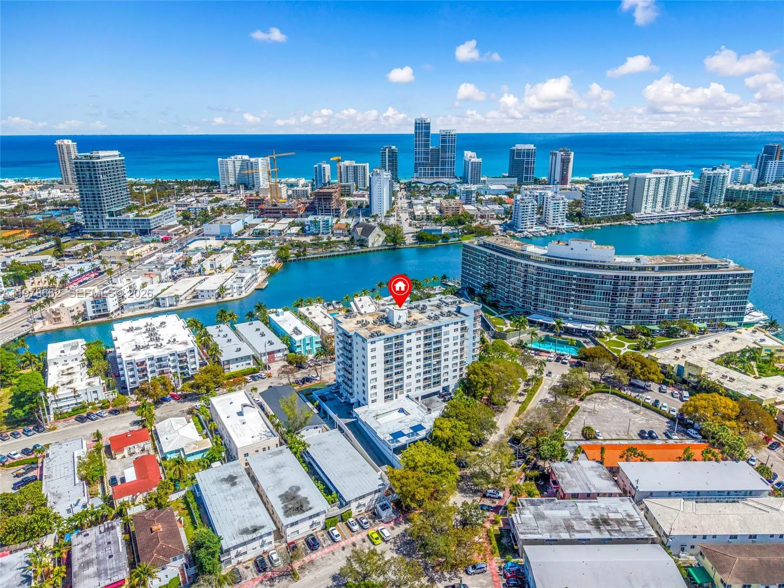6900 Bay Dr # 7E, Miami Beach FL 33141