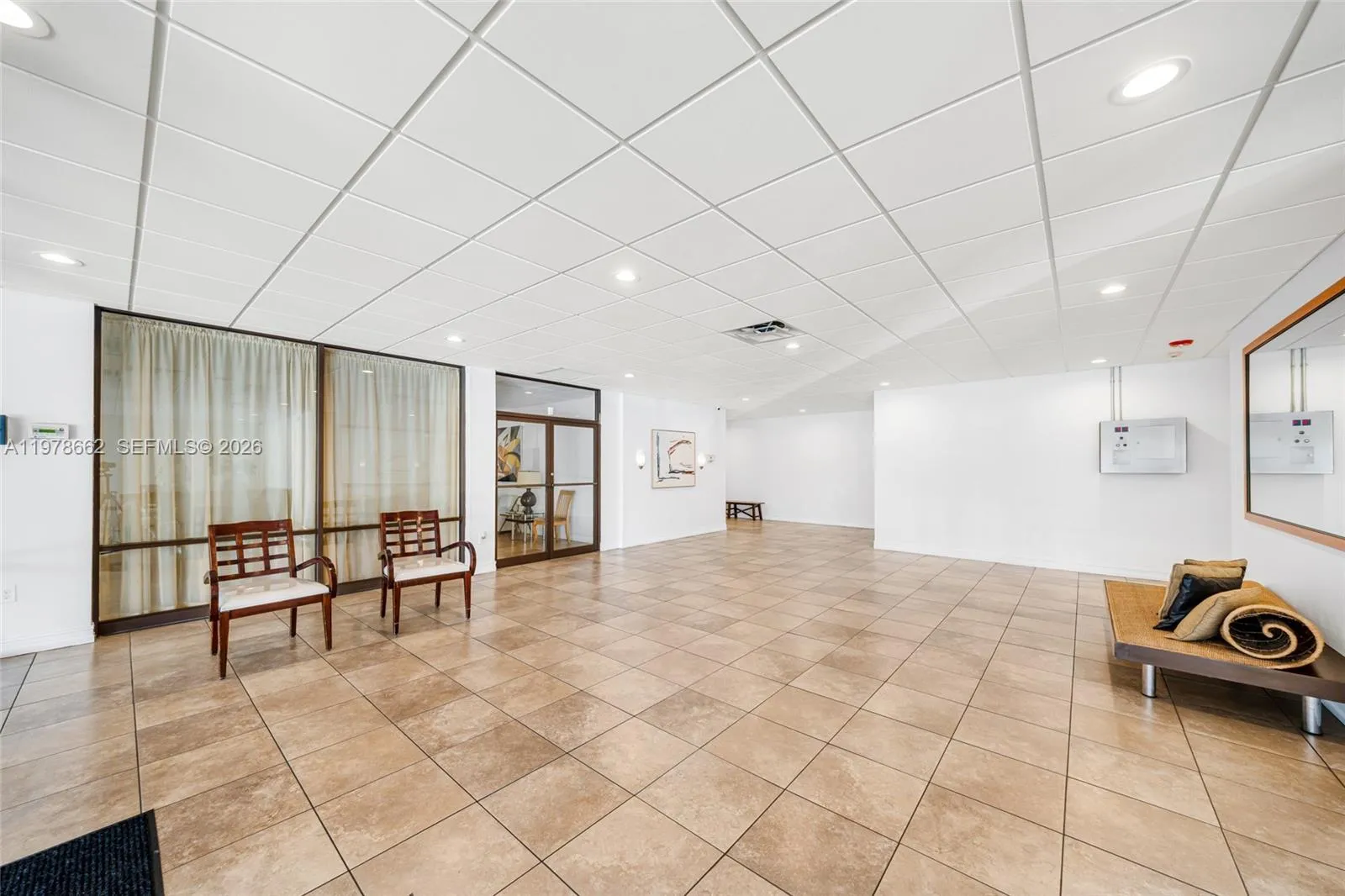 6900 Bay Dr # 7E, Miami Beach FL 33141