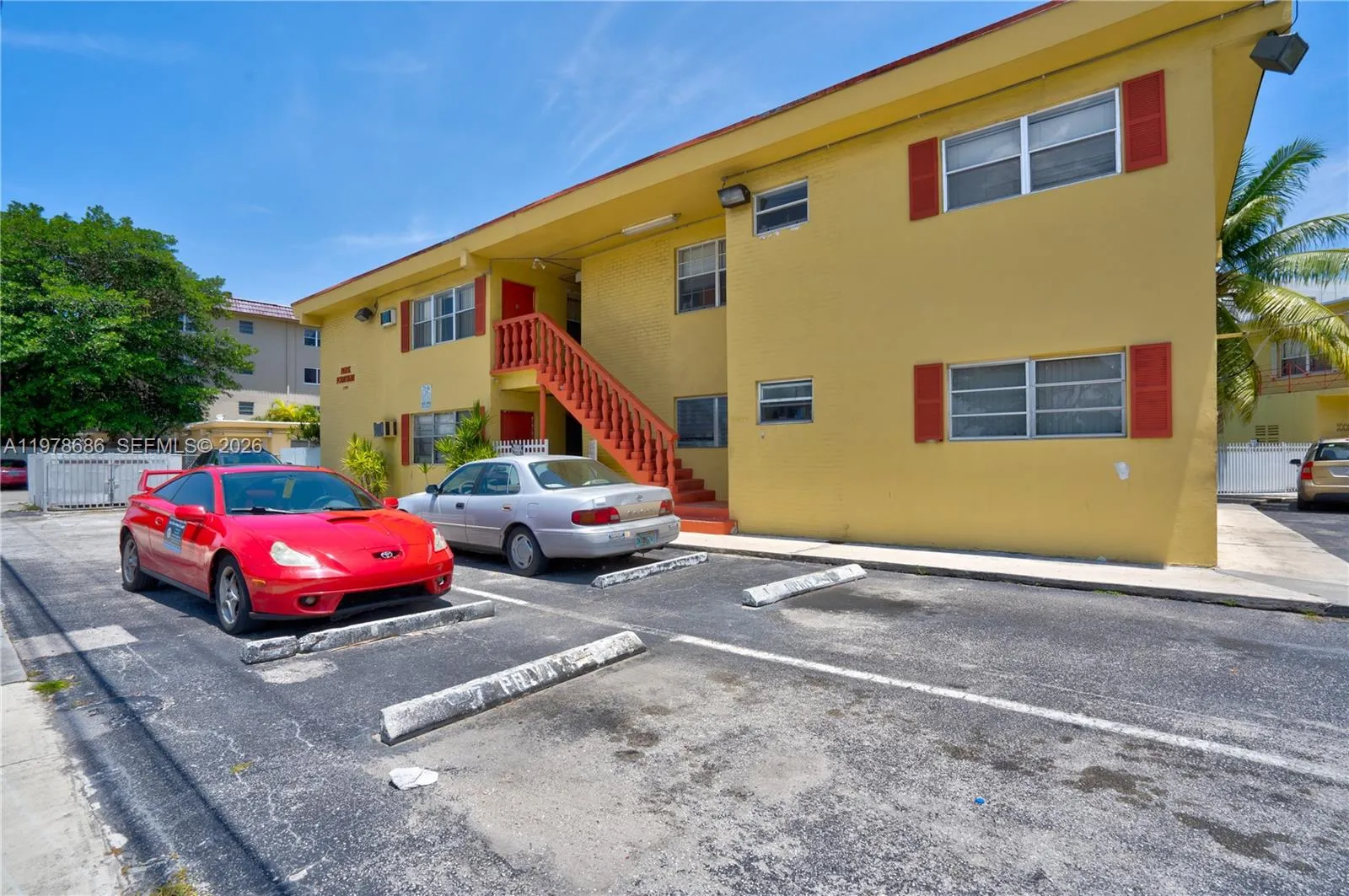 12195 W Dixie Hwy # 6E, North Miami FL 33161