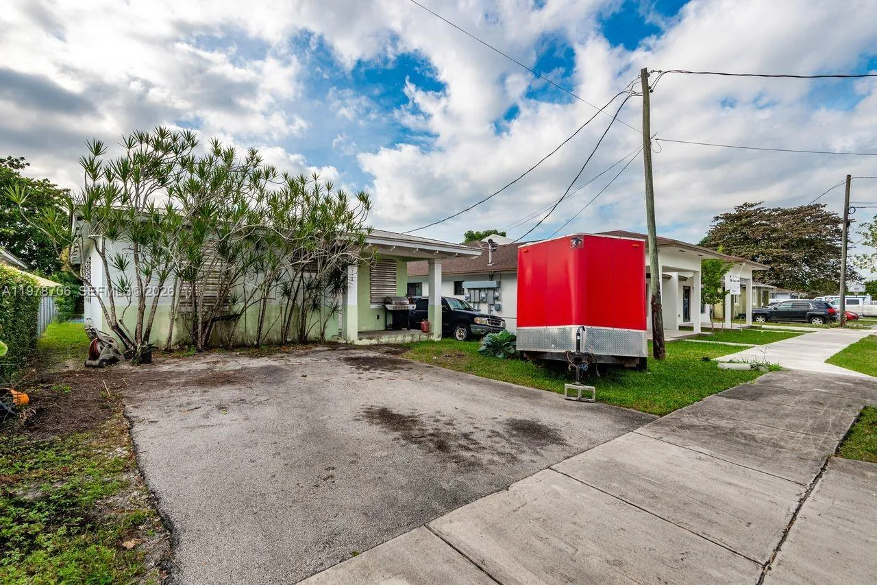 10338 SW 180th Street, Miami FL 33157