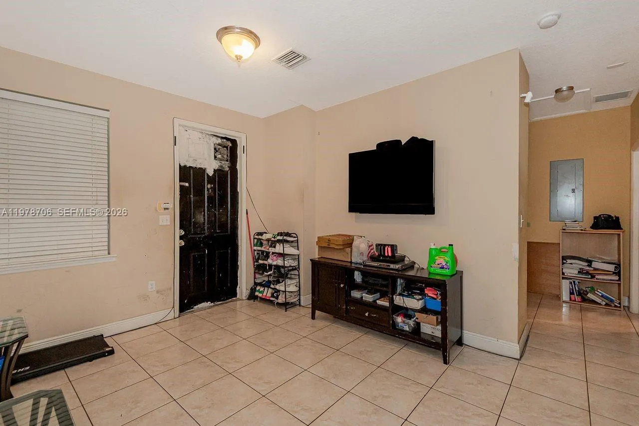 10338 SW 180th Street, Miami FL 33157