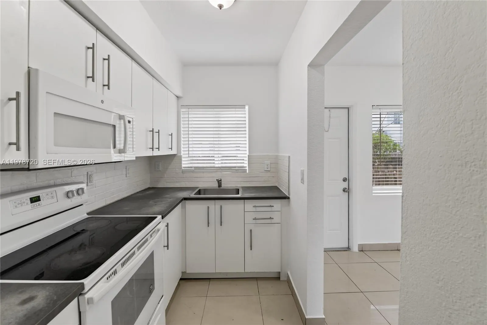 475 NW 84th Ter # 475, Miami FL 33150