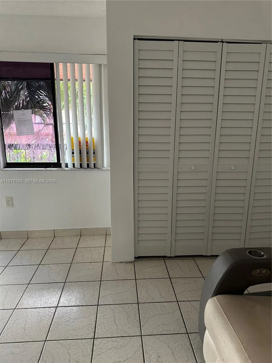 2194 W 60th St # 22213, Hialeah FL 33016