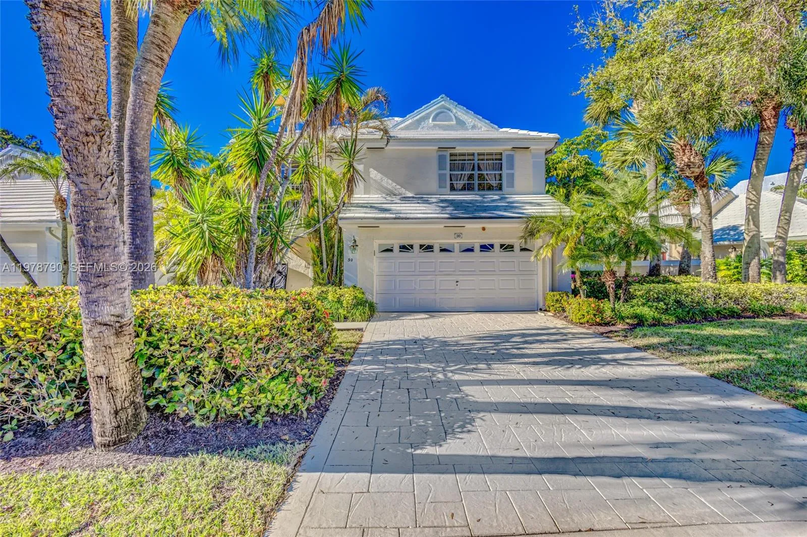 30 Windsor Lane, Palm Beach Gardens FL 33418