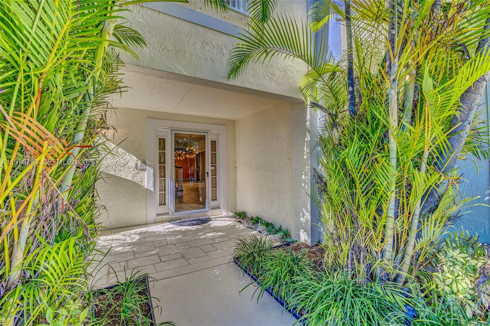 30 Windsor Lane, Palm Beach Gardens FL 33418