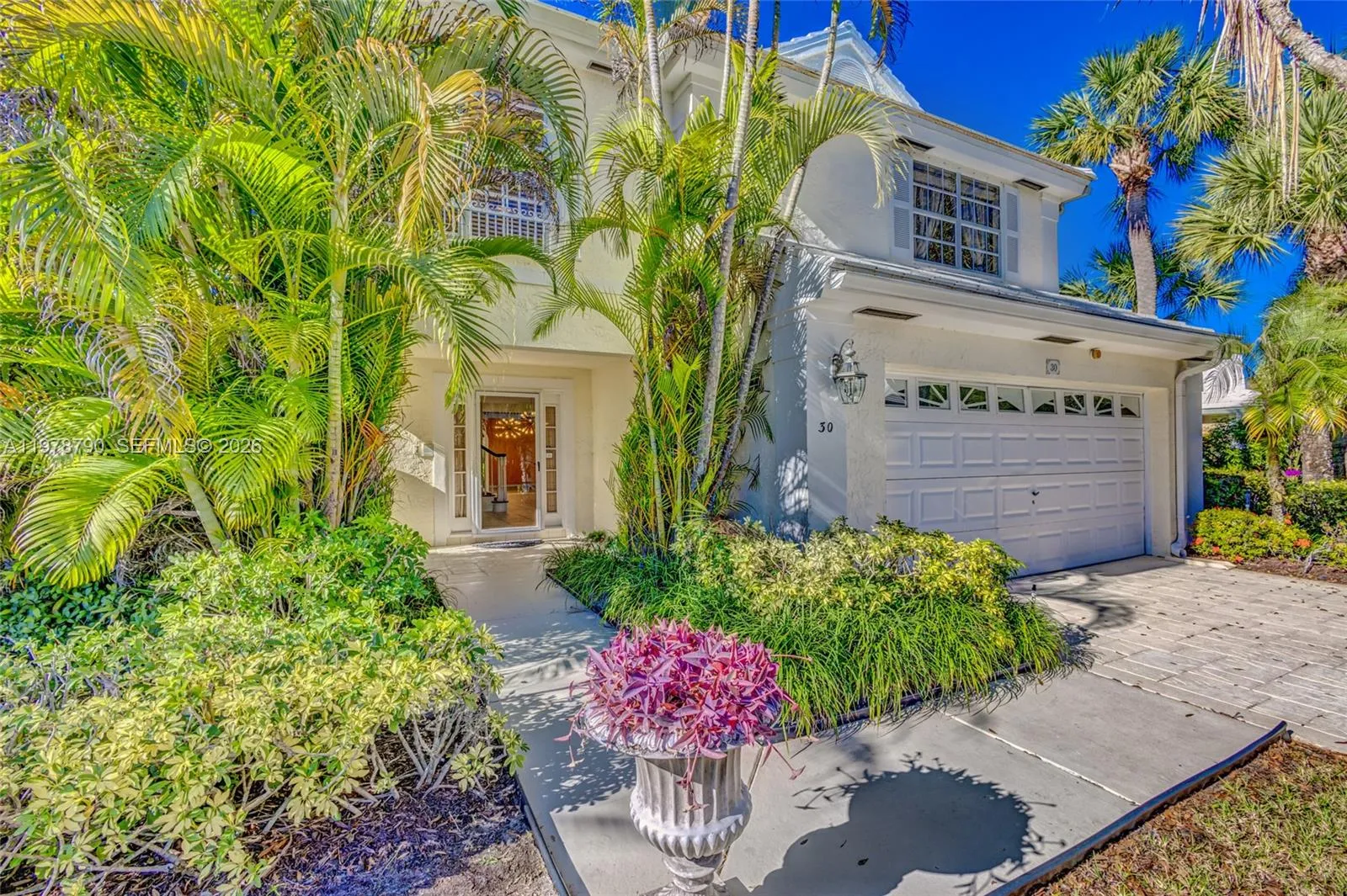 30 Windsor Lane, Palm Beach Gardens FL 33418