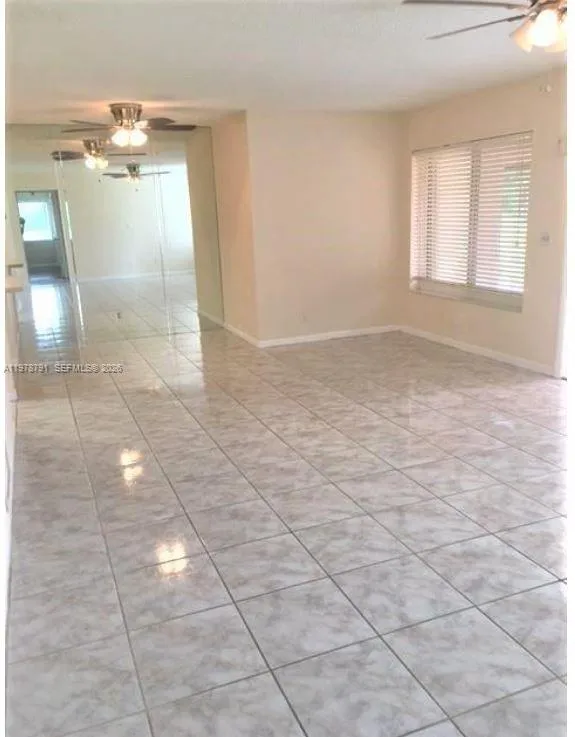 5930 Whispering Pine # C1, Palm Beach FL 33463