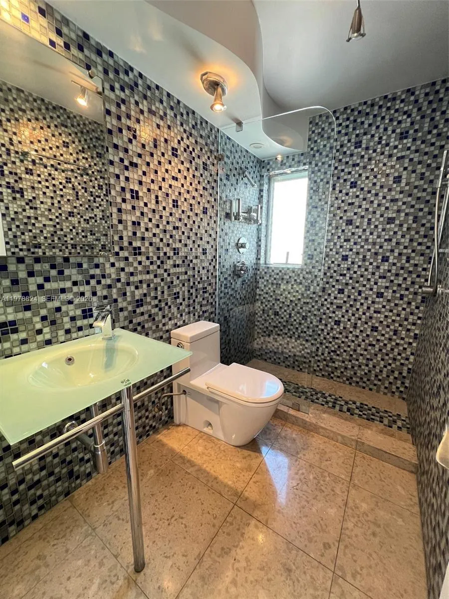 1340 Lincoln Rd # 705, Miami Beach FL 33139
