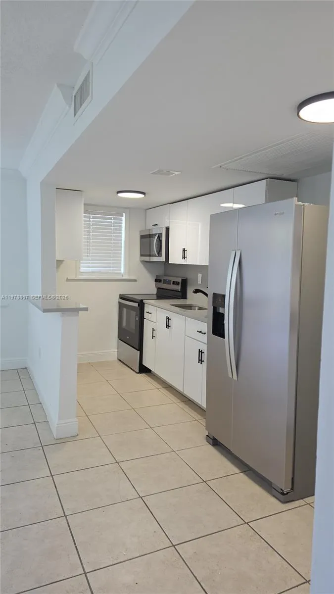 3901 SW 112th Ave # 38, Miami FL 33165