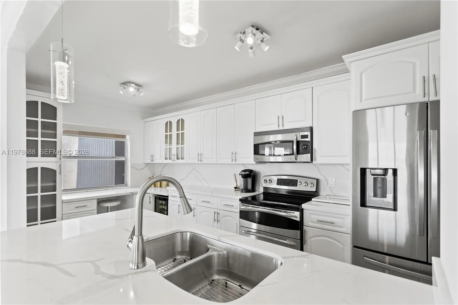 3850 Washington St # 816, Hollywood FL 33021