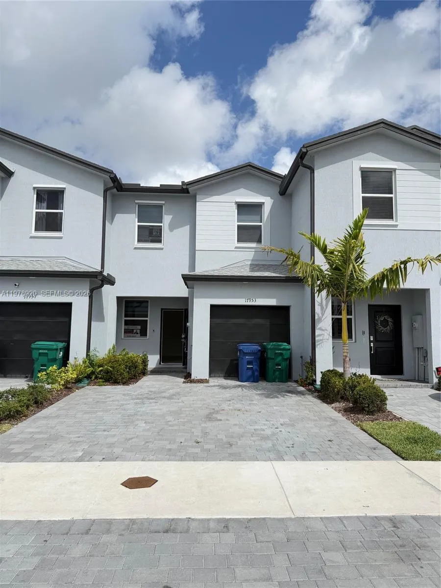 3 bedroom 2 bath for sale at 17953 SW 359th St, Homestead FL 33034