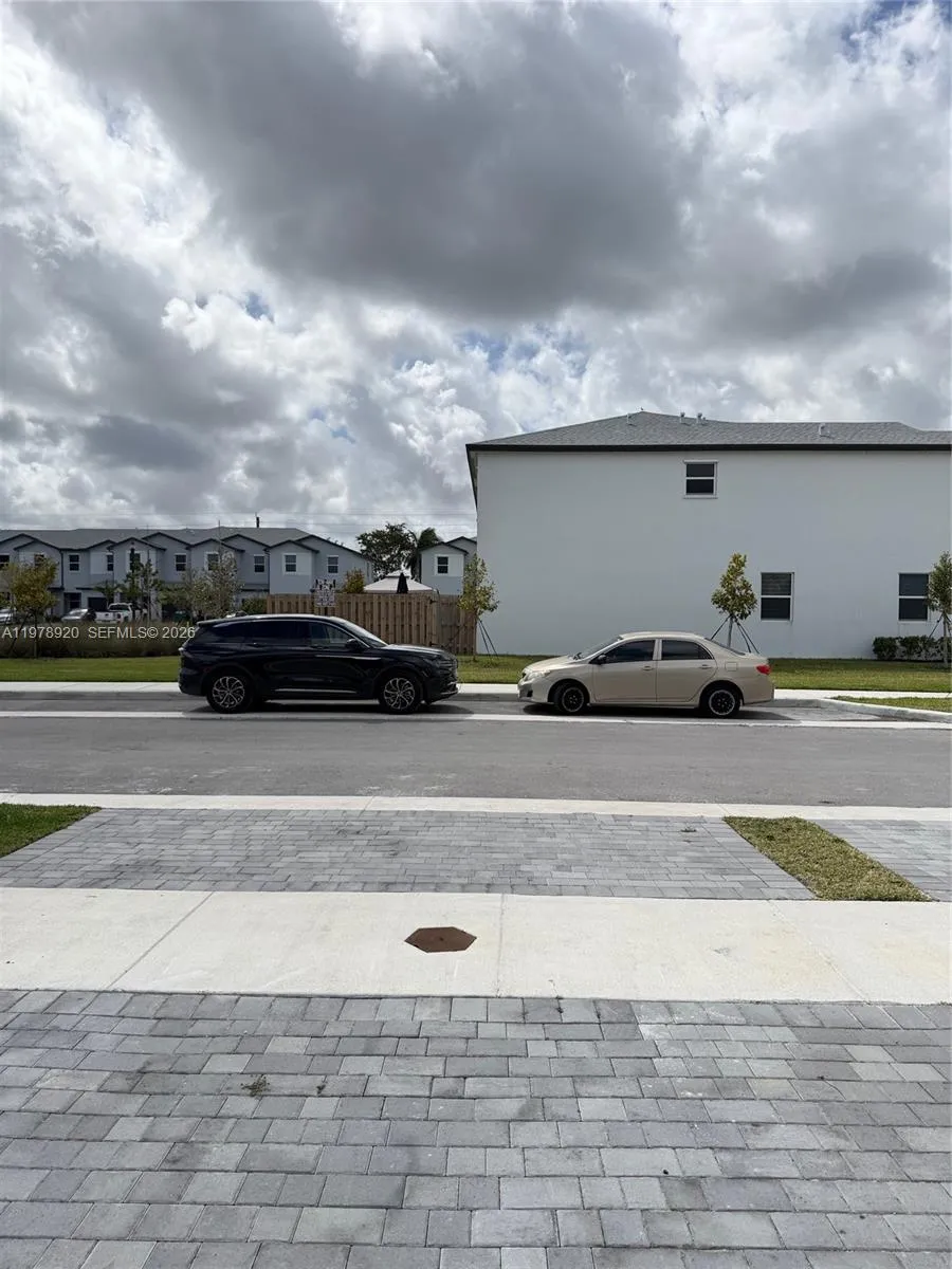 17953 SW 359th St, Homestead FL 33034