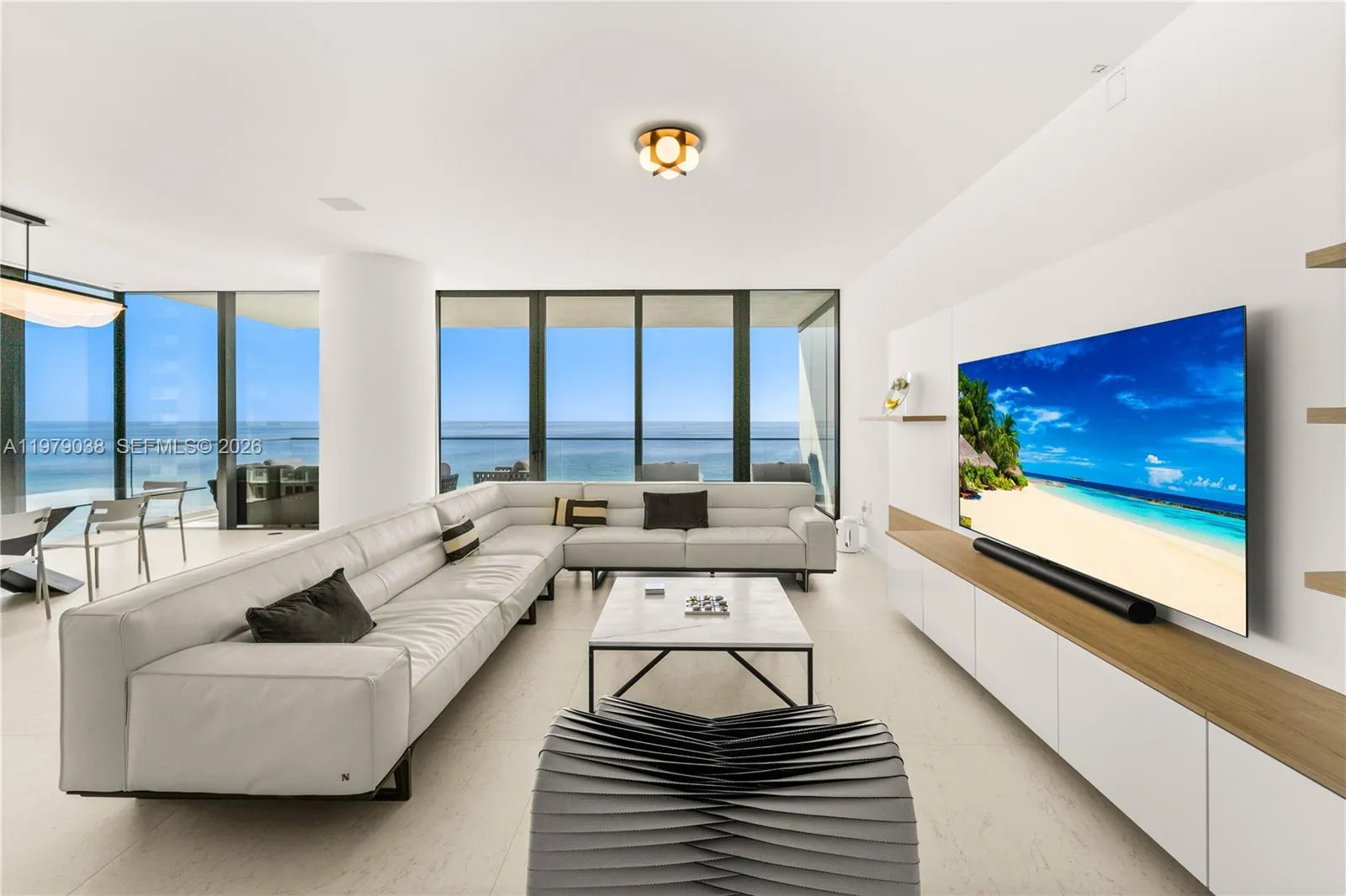 2000 S Ocean Dr # 8A, Hallandale Beach FL 33009