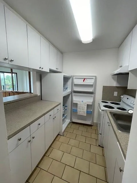 13455 NE 10th Ave # 405, North Miami FL 33161