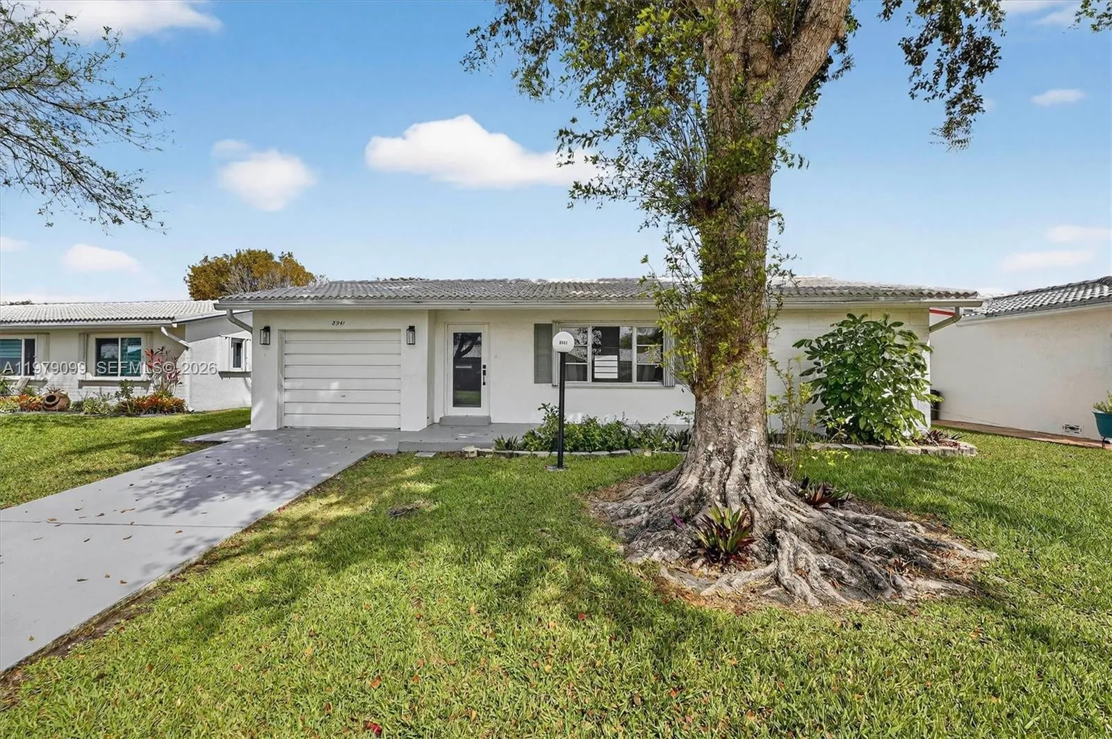 8941 NW 13th St, Plantation FL 33322