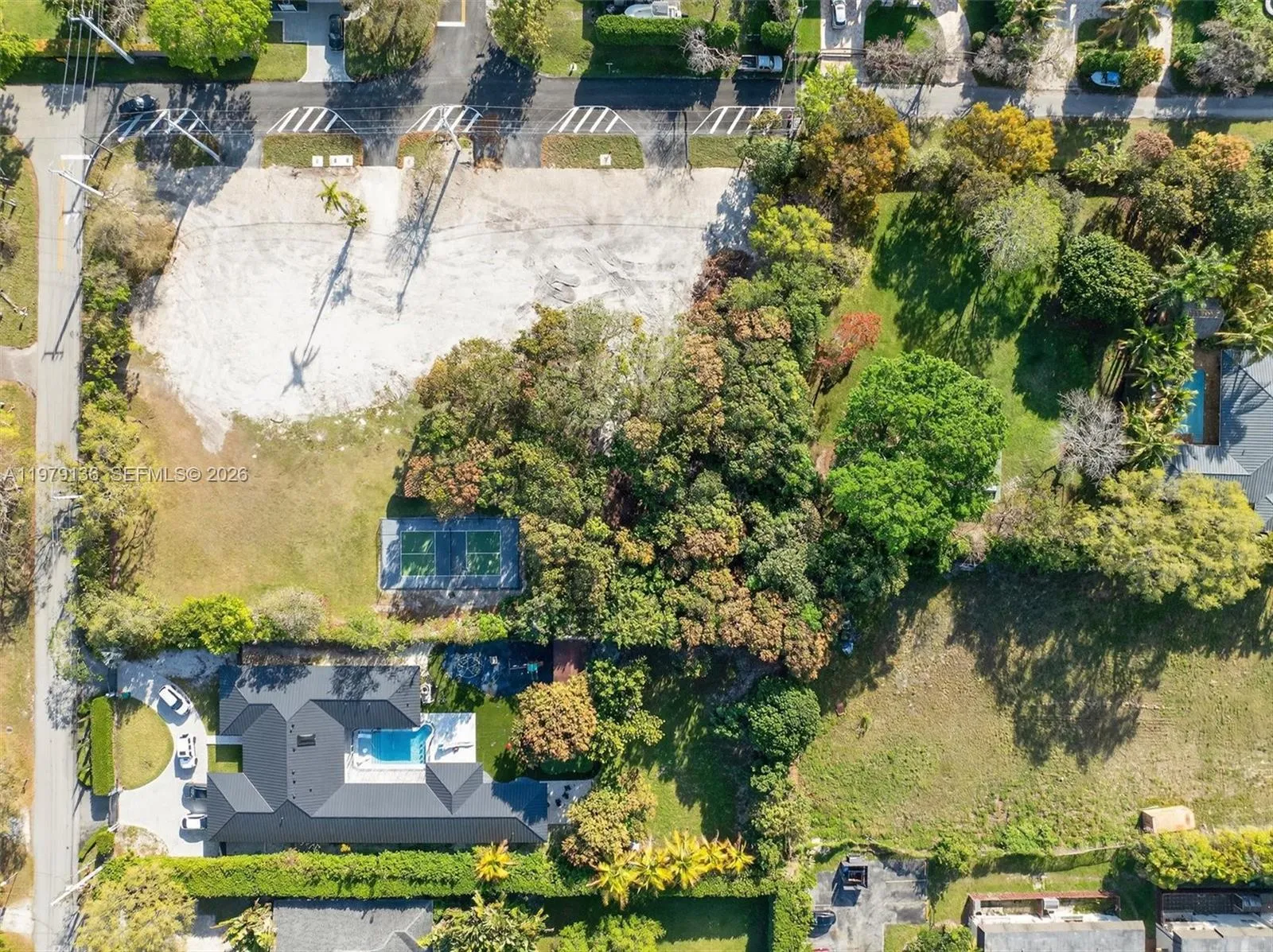 for sale at 9232 SW 84 Ave, Miami FL 33156