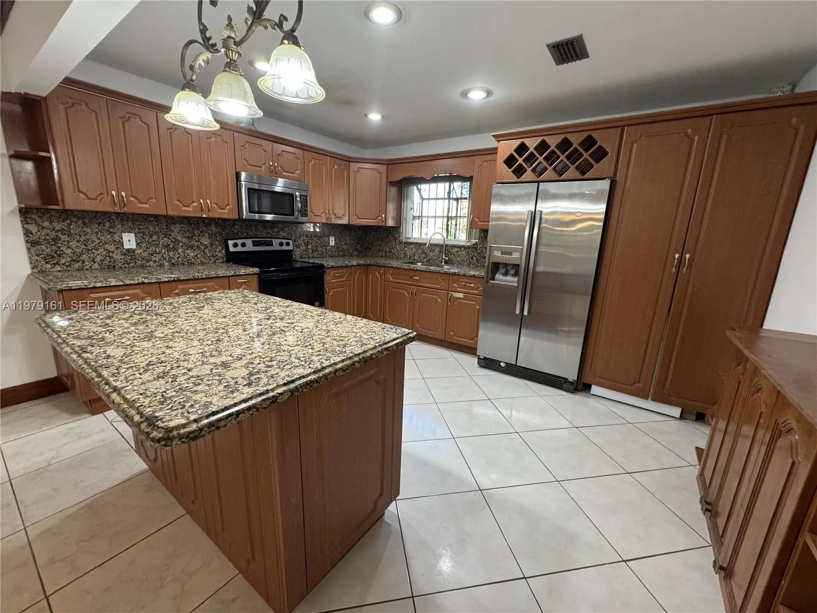 3 bedroom 2 bath for sale at 19750 Cypress Ct, Hialeah FL 33015