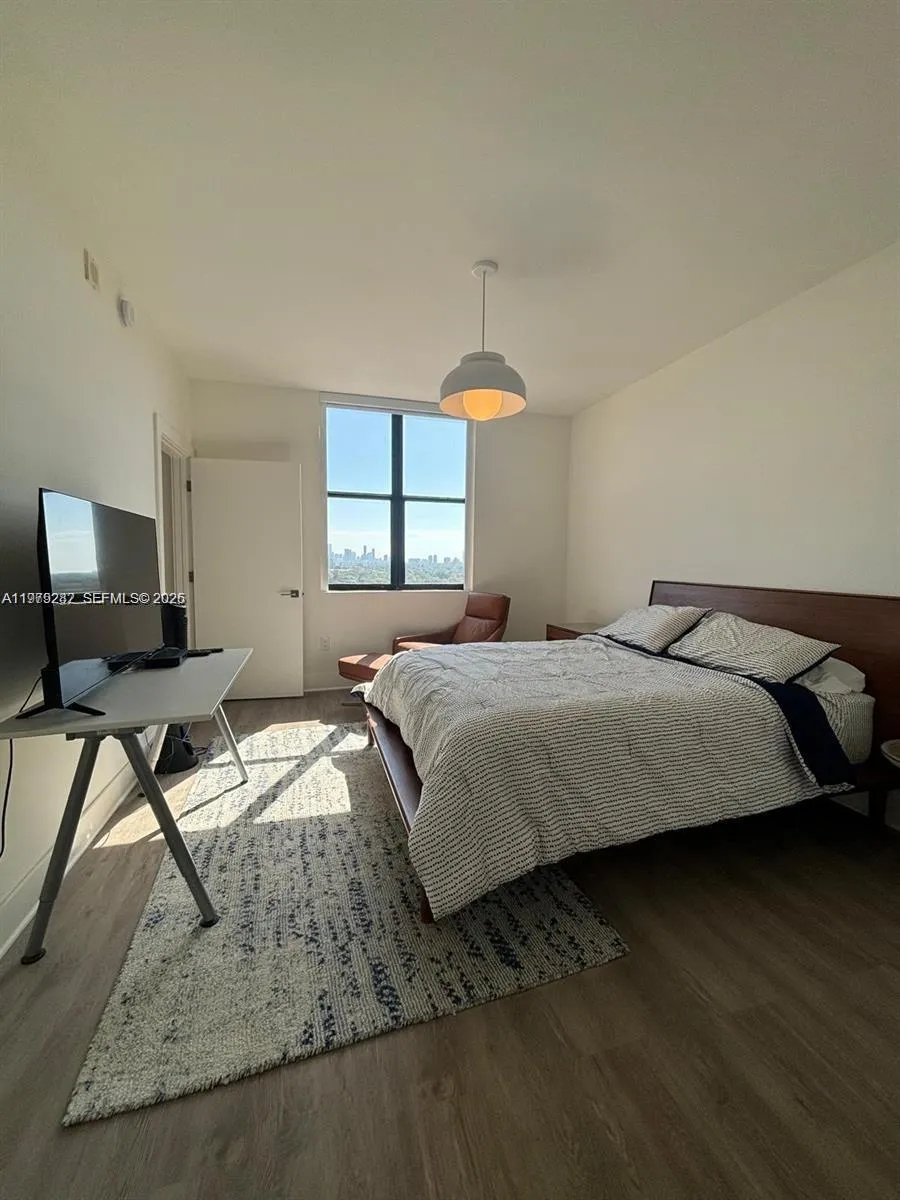 888 S Douglas Rd # 1002, Coral Gables FL 33134