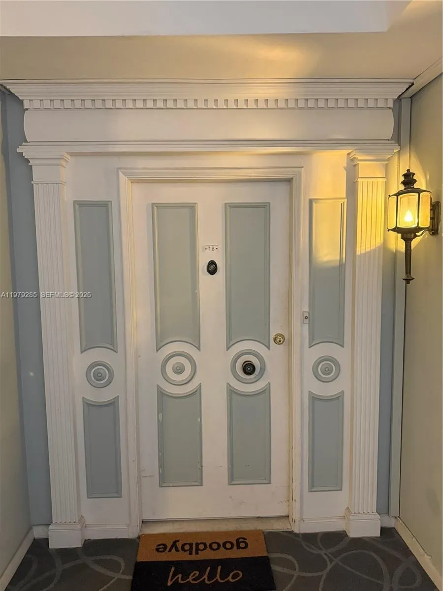 5255 Collins Ave # 7B, Miami Beach FL 33140
