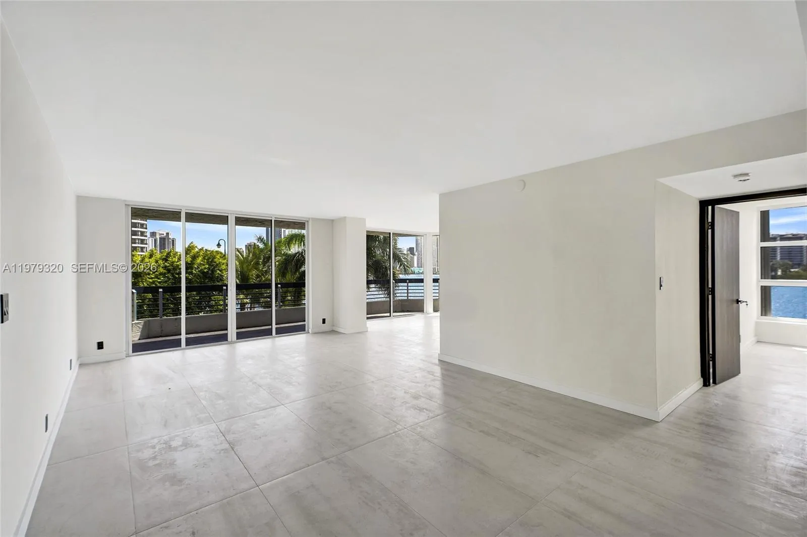 3530 Mystic Pointe Dr # 415, Aventura FL 33180