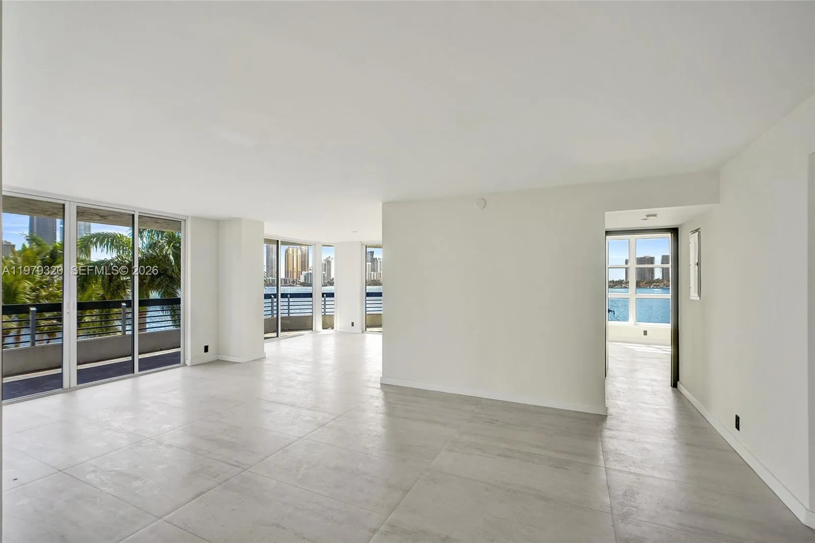 3530 Mystic Pointe Dr # 415, Aventura FL 33180