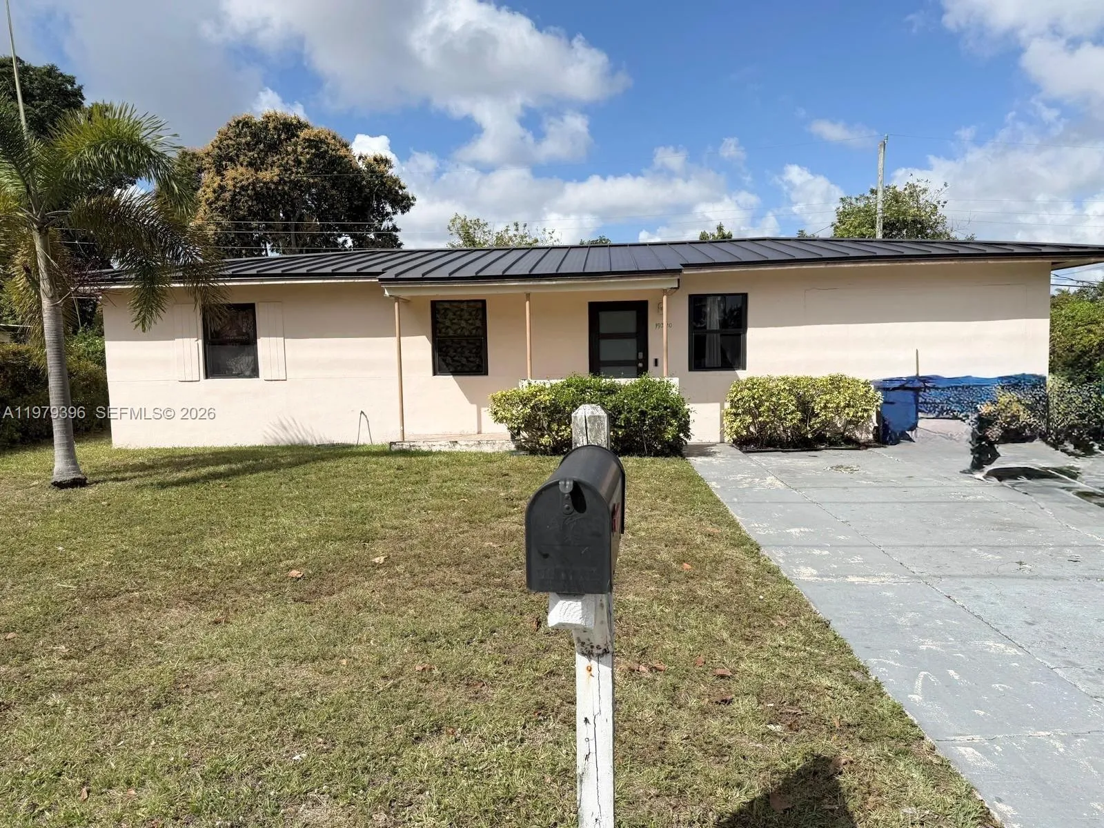 19320 NW 7th Ave, Miami Gardens FL 33169