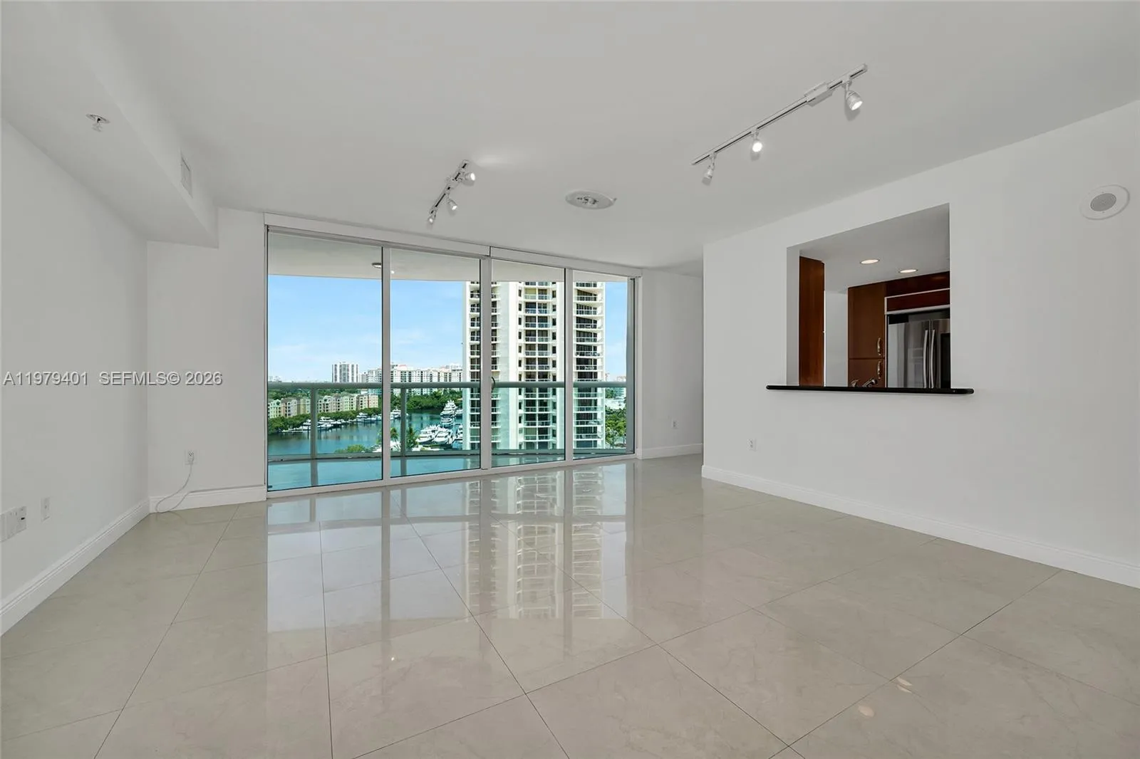 19400 Turnberry Way # 932, Aventura FL 33180
