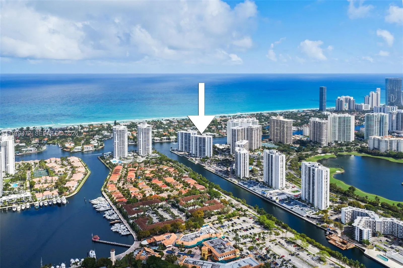 2 bedroom 2 bath for sale at 20505 E Country Club Dr # 1231, Aventura FL 33180